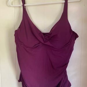 Apt 9 bathing suit top. Size L